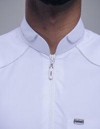 Amaani Edge Kids Mandarin Thobe, White, mandarin collar and zip pull close up