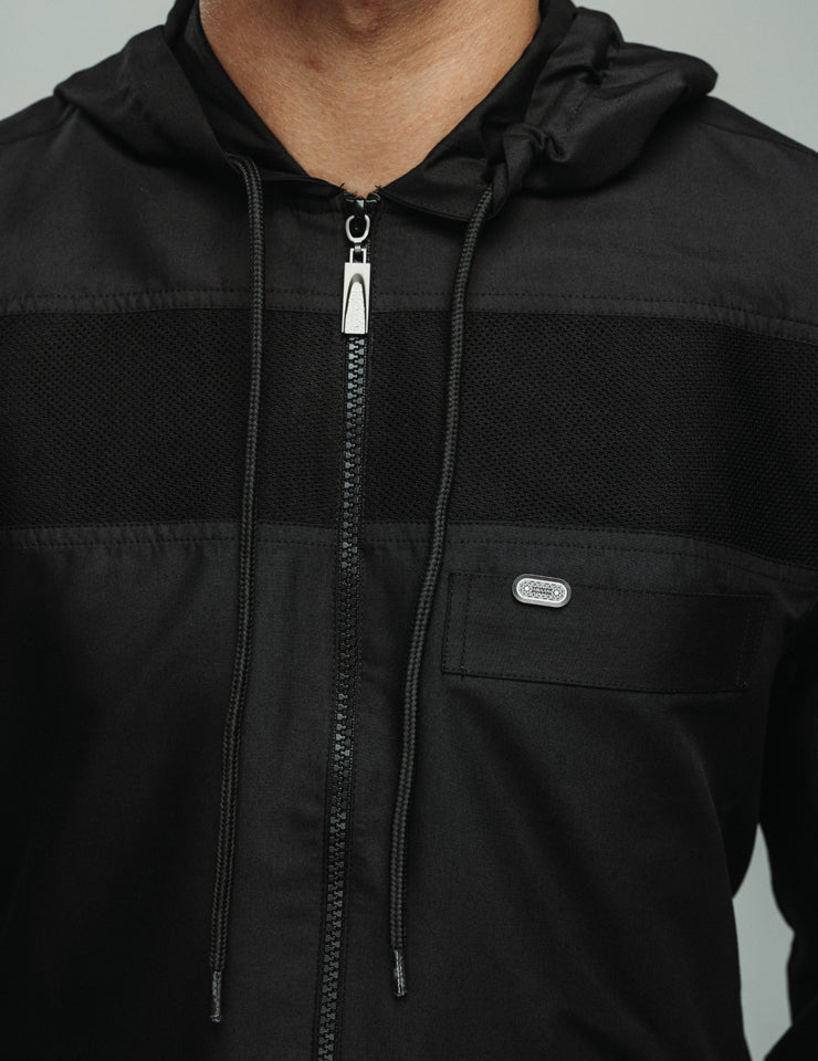 Amaani Drift Kids Hooded Thobe, Black, zipper and chest detailing close up