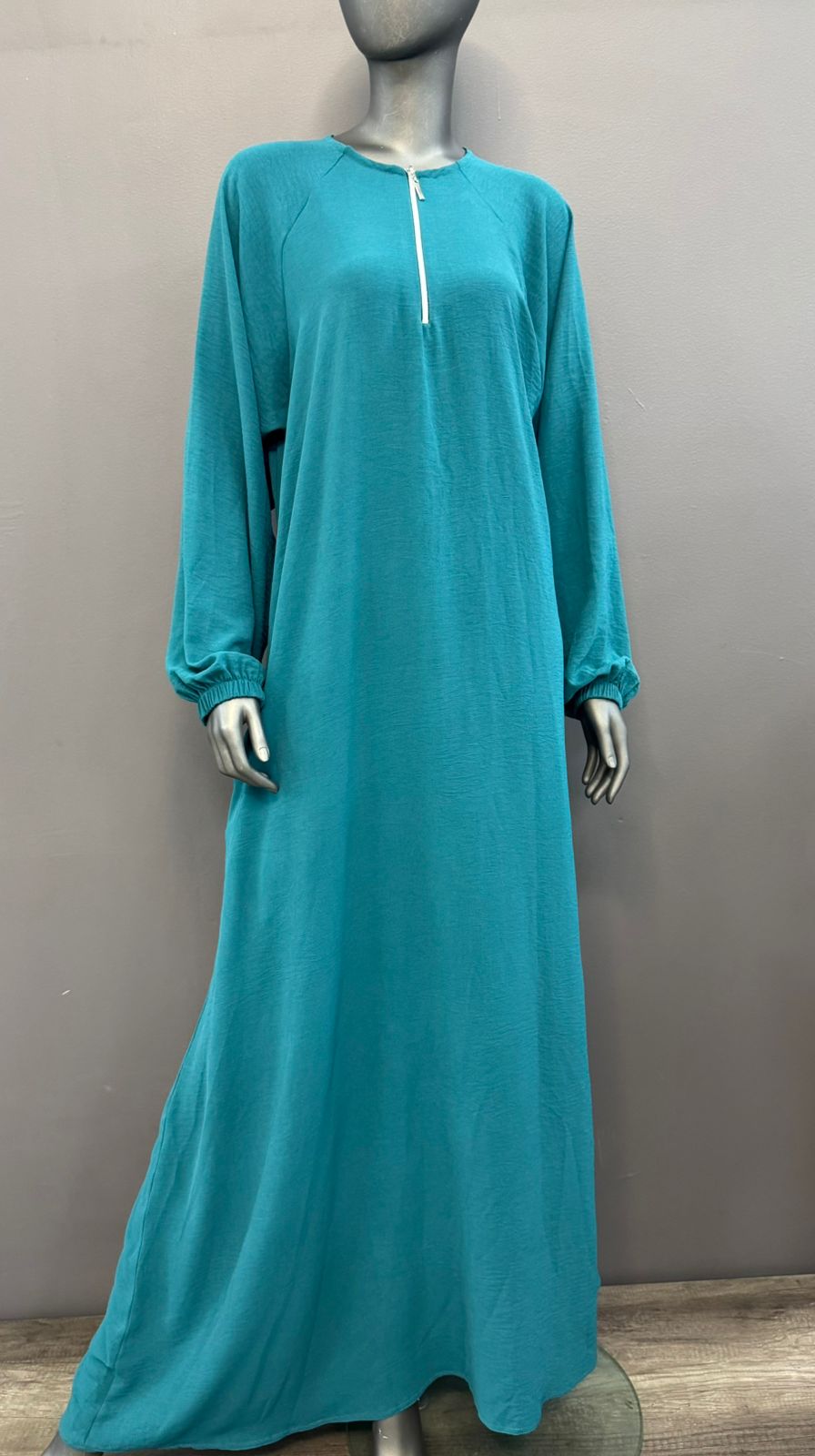 Ladies Airflow Abaya with Zip and Pocket - view 4