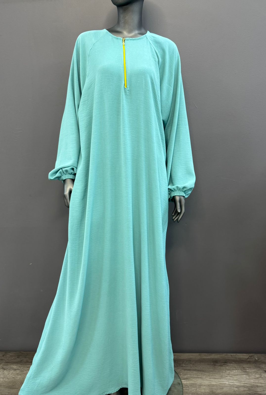 Ladies Airflow Abaya with Zip and Pocket - view 2