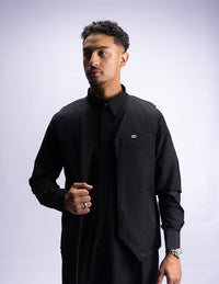 Amaani Ameer Thobe & Waistcoat Set, Black, model, thobe with waistcoat, front