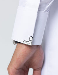 Amaani Asrar Diamond Weave Saudi Thobe, White, tailored cuff and diamond weave detail