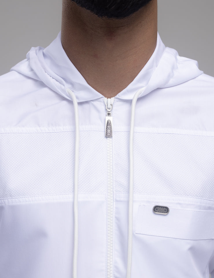 Amaani Drift Short Sleeve Thobe, White, hood and zipper detail