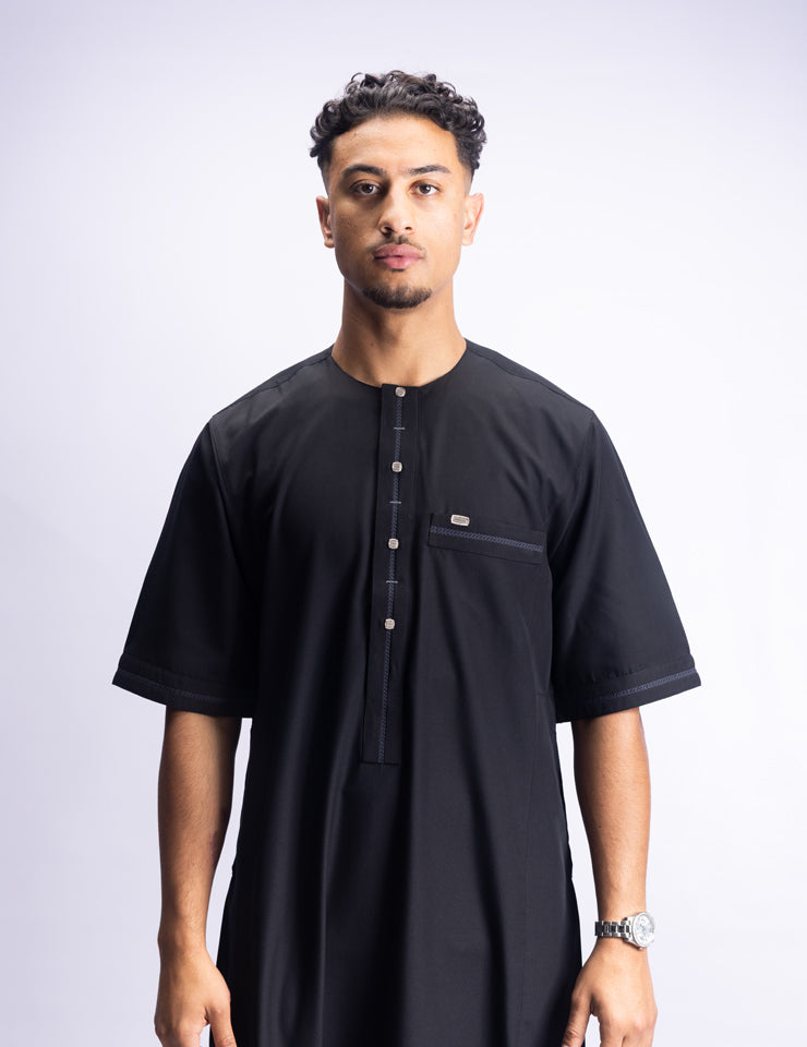 Amaani Eclipse Short Sleeve Thobe, Black, model, full length front