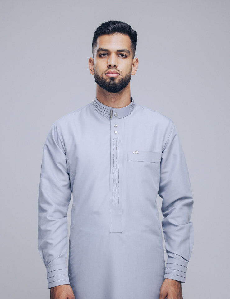 Amaani Hubb Nikah Thobe, Light Grey, model, full length front