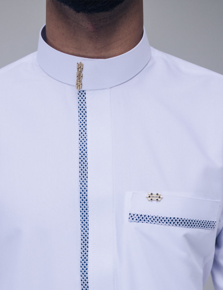 Amaani Noble Saudi Thobe, White, collar and patterned placket on model