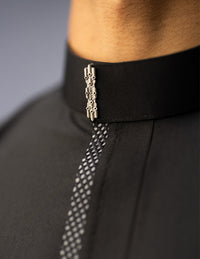 Amaani Noble Saudi Thobe, Black, collar and placket patterning close up