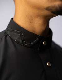 Amaani Spade Mandarin Collar Thobe, Black, collar contrast fabric detail