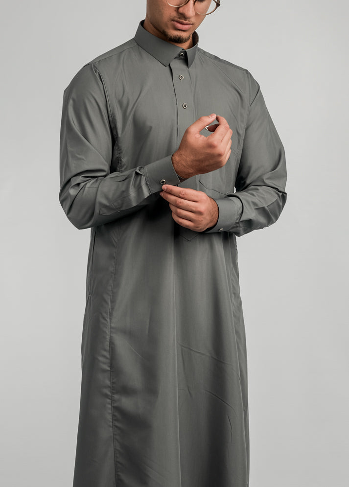 Imaarah Collared Thobe Grey With Silver Button - view 3