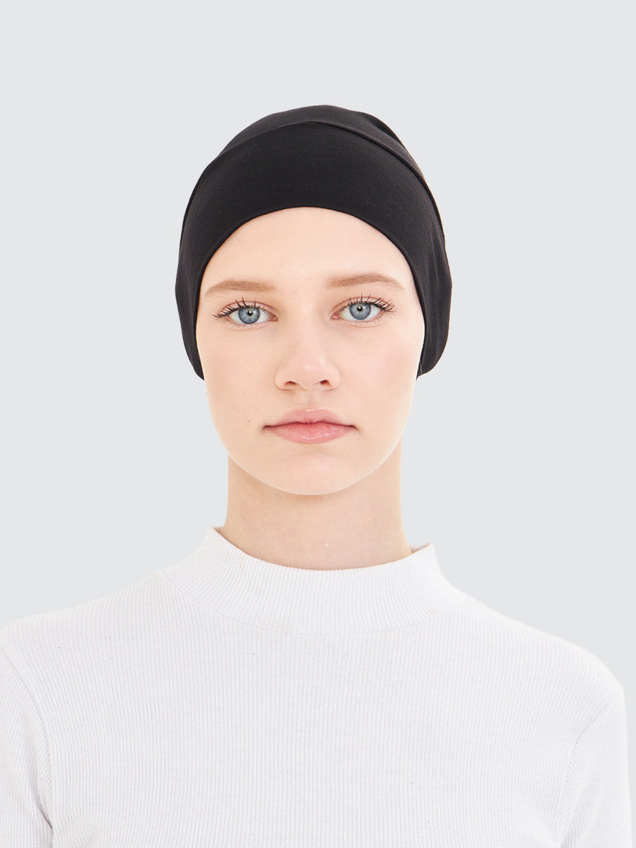 Imaarah Hijab Undercap in Black, front view