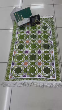 Sakinah Full Quran Magnet - Madinah Gift Box