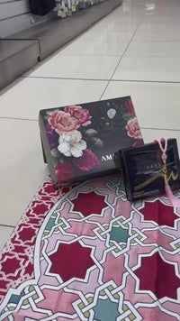 Sakinah Full Quran Magnet - Floral Gift Box
