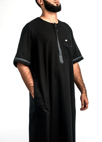 Black short sleeve thobe, view 3