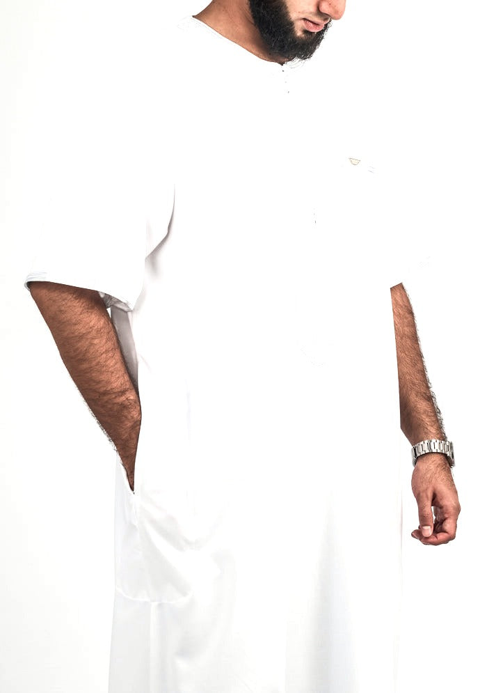 White Moroccan thobe, view 3